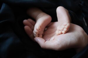 家族旅行で子供の食事が足りない時の対策は？