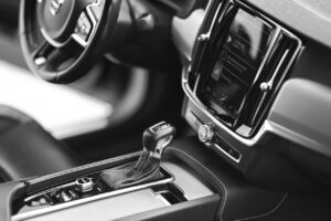 赤ちゃんと車での移動時に気をつけるべき注意点は？