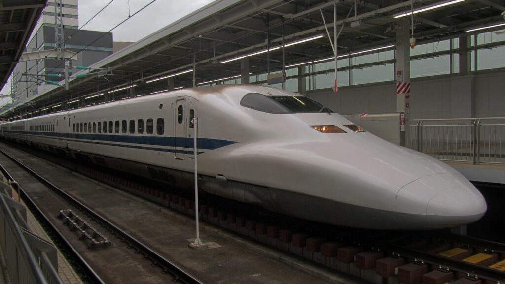 ゴールデンウィークに家族旅行で新幹線の割引を利用する方法は？