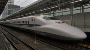 ゴールデンウィークに家族旅行で新幹線の割引を利用する方法は？